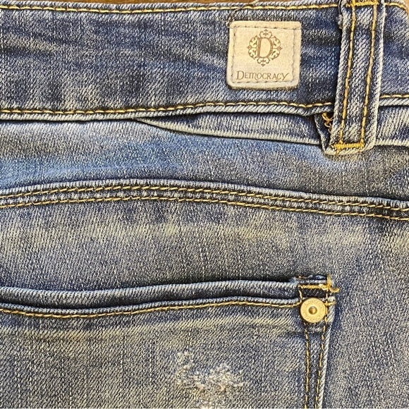 Democracy 6 Slim Straight Flood Jeans Frayed Hem Paisley Embroidered Mid Rise - Picture 8 of 13